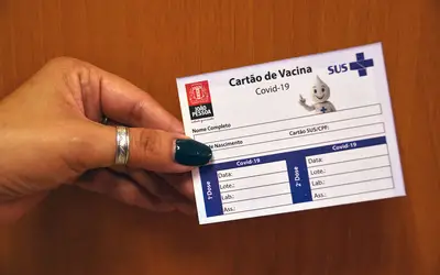Em João Pessoa: Polícia prende suspeito de tentar furtar cartões de vacina contra Covid